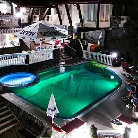 Resort Arlanda 3*