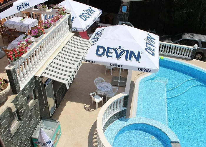 度假村 Arlanda 3*