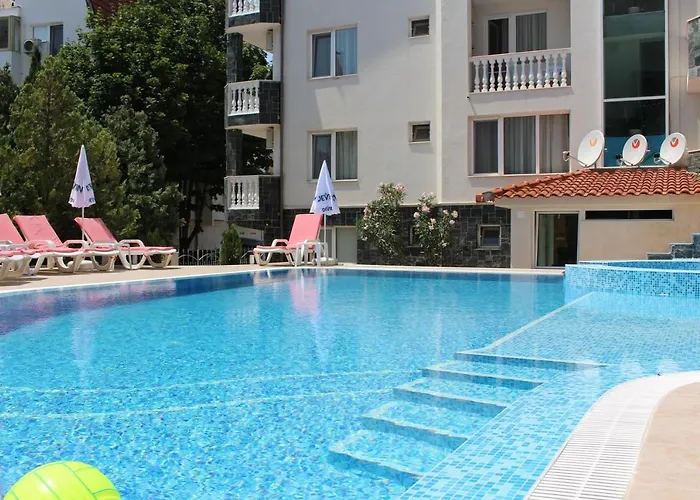 度假村 Arlanda 3*